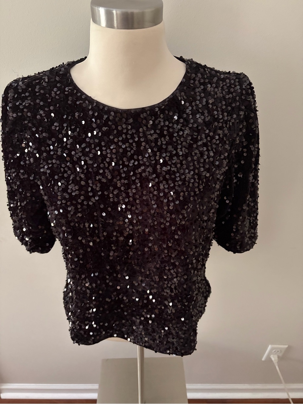 Nanette Lepore Black Velvet Sequin Short Sleeve Top L Retro Glam Festive Shimmer - Picture 5 of 10